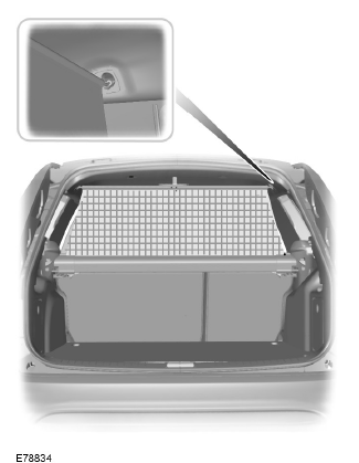 Tirer le filet vers le haut et engager les